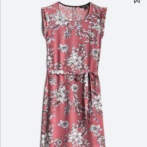 NWT 41 Hawthorn Naama Tie Front Dress